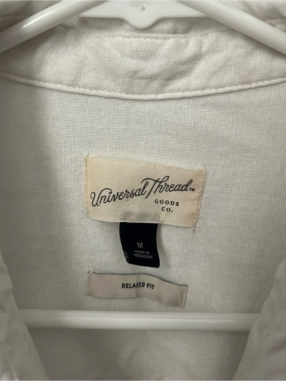 Universal Thread Linen Button Down - Picture 3 of 4